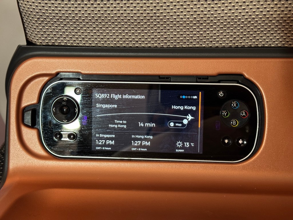 IFE Remote - Singapore Airlines A380