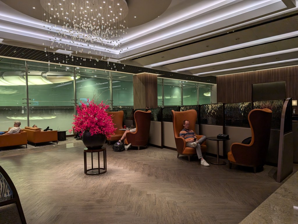 Seating Area - SilverKris Lounge (T3)