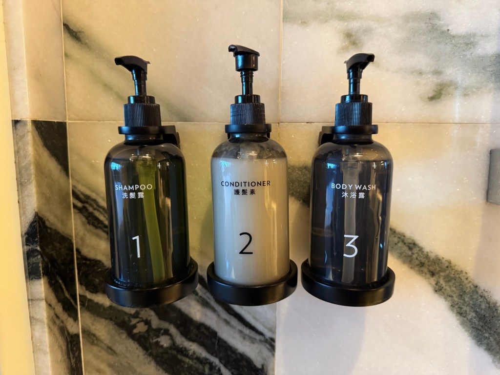 Bathroom Amenities - Hyatt Centric Victoria Harbour Hong Kong (King Bed: Victoria Harbour View)