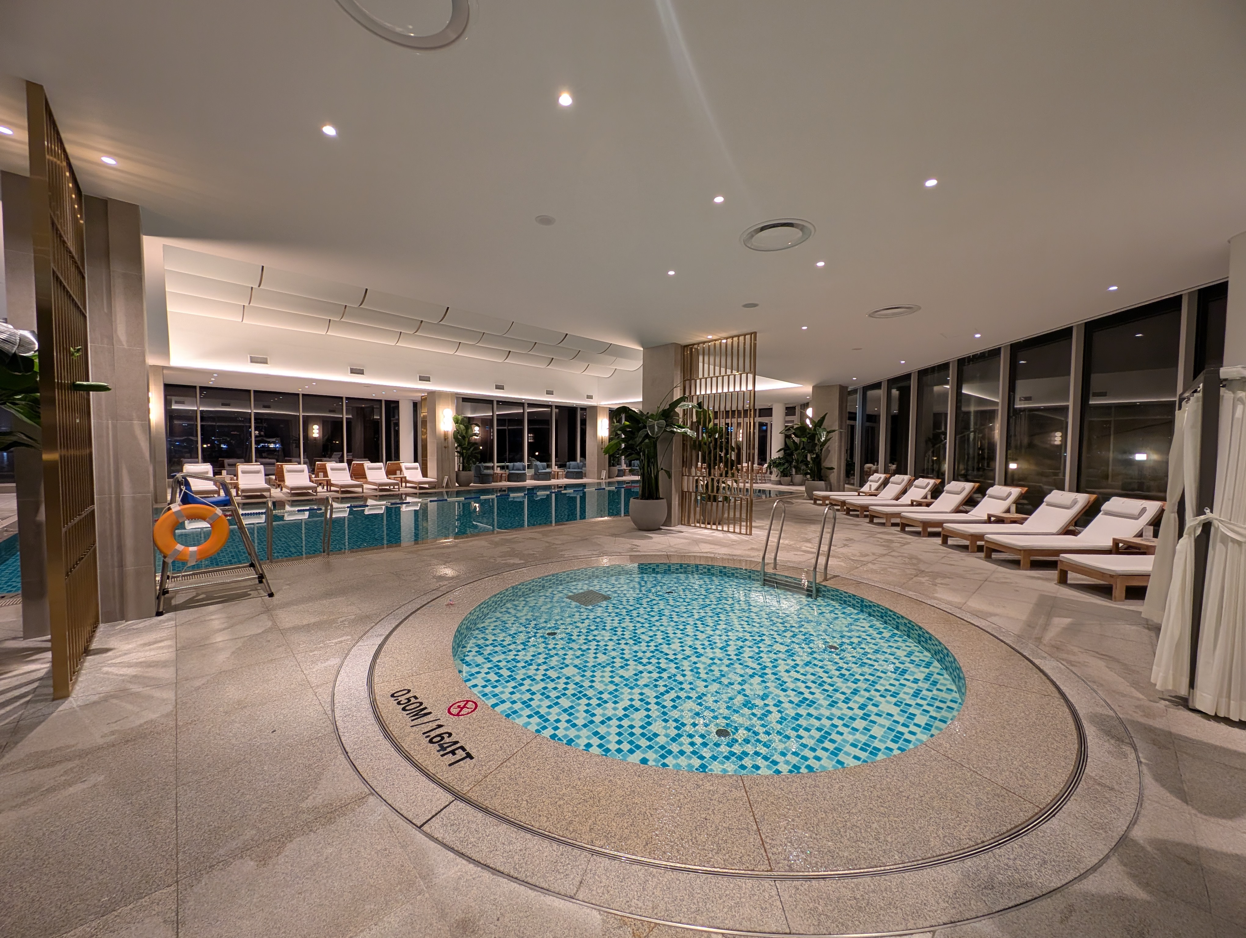 Swimming Pool - The Westin Josun Busan